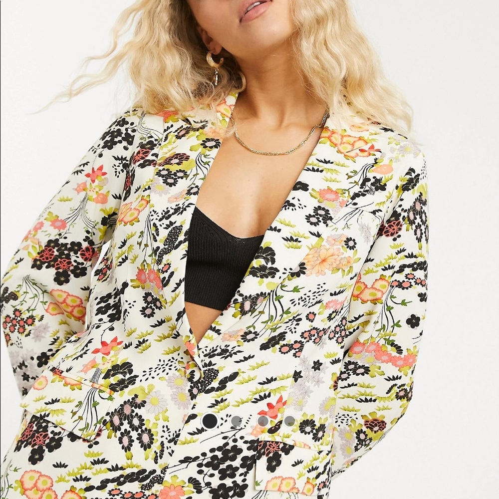 TOPSHOP Floral Blazer